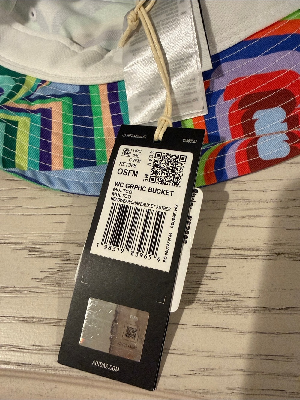 adidas Multicolor Geometric Bucket Hat - Picture 4 of 4